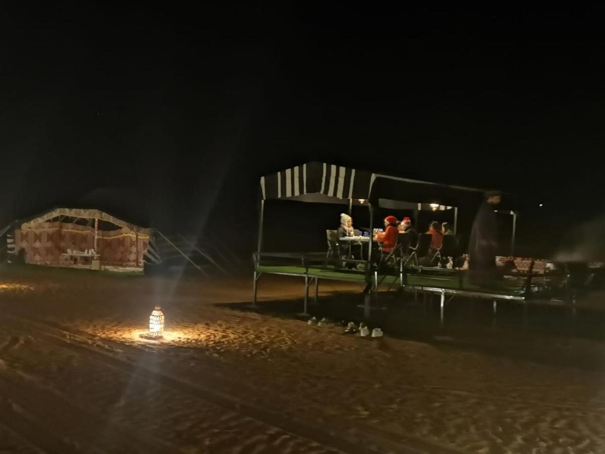 Crescent Desert Private Camp Shāhiq Dış mekan fotoğraf